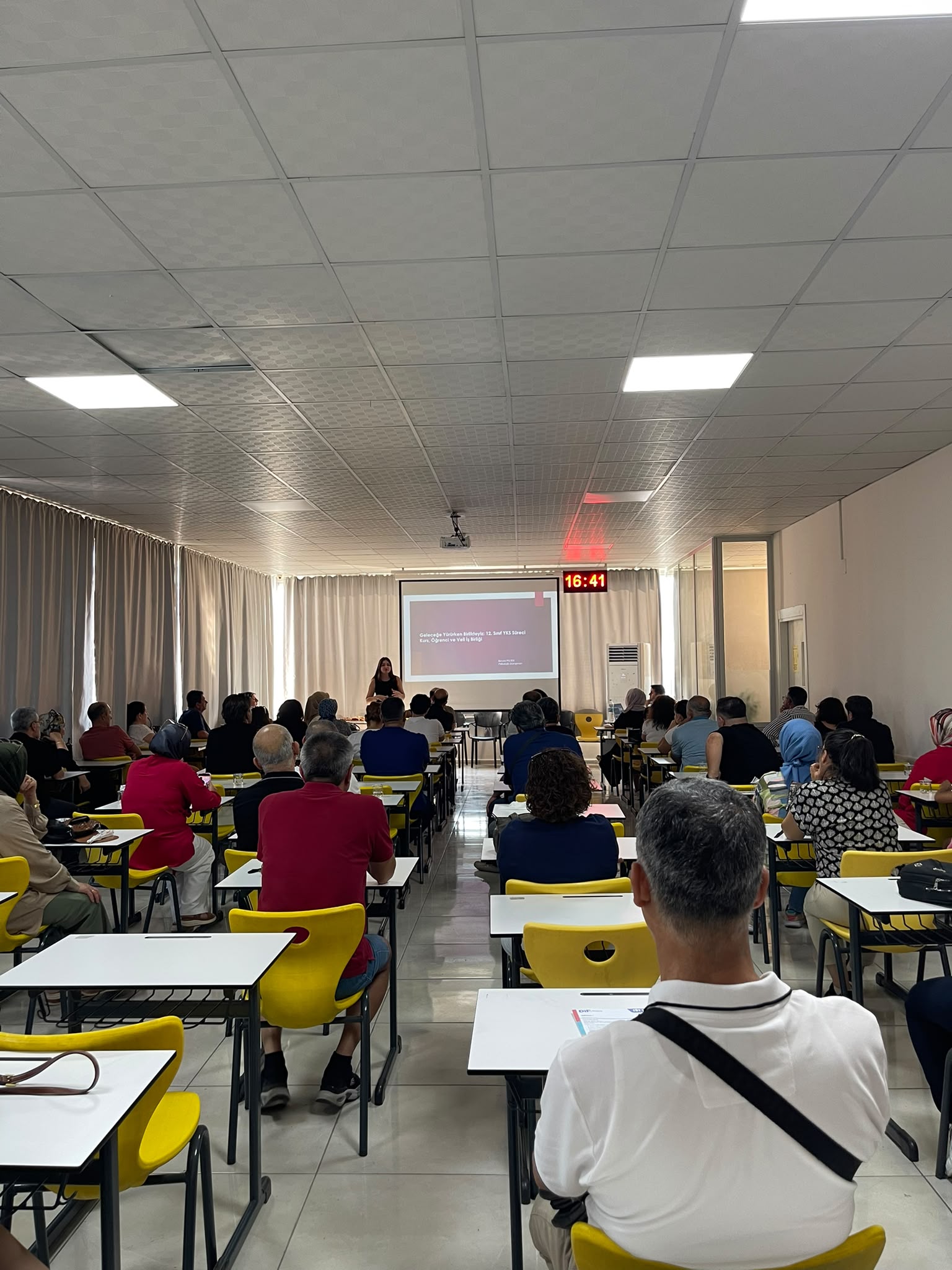 Veli Semineri 11